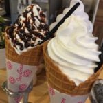 お散歩をしないと気付かないソフトクリームのお店LAITIER