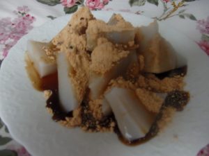 池上本願寺へ行った帰りに誰もが目にするくずもち相模屋！