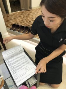 目元の疲労は、目元エステ専門店EVER GRACE ですっきりと